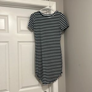 Tight fit t-shirt dress